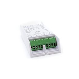 Усилитель EasyDim ES-3002, клеммная колодка крупным планом