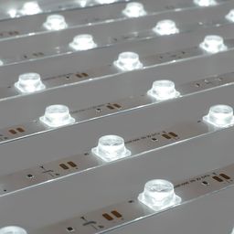 Светодиодна лента холодная белая 7500K SMD2835 12В IP20 14.4Вт/м 12 LED/м SWG-212-12-W
