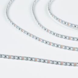 Светодиодная лента SMD3528 на белом фоне, витки