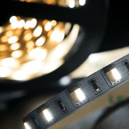 Фрагмент ленты SMD5050, холодное белое свечение